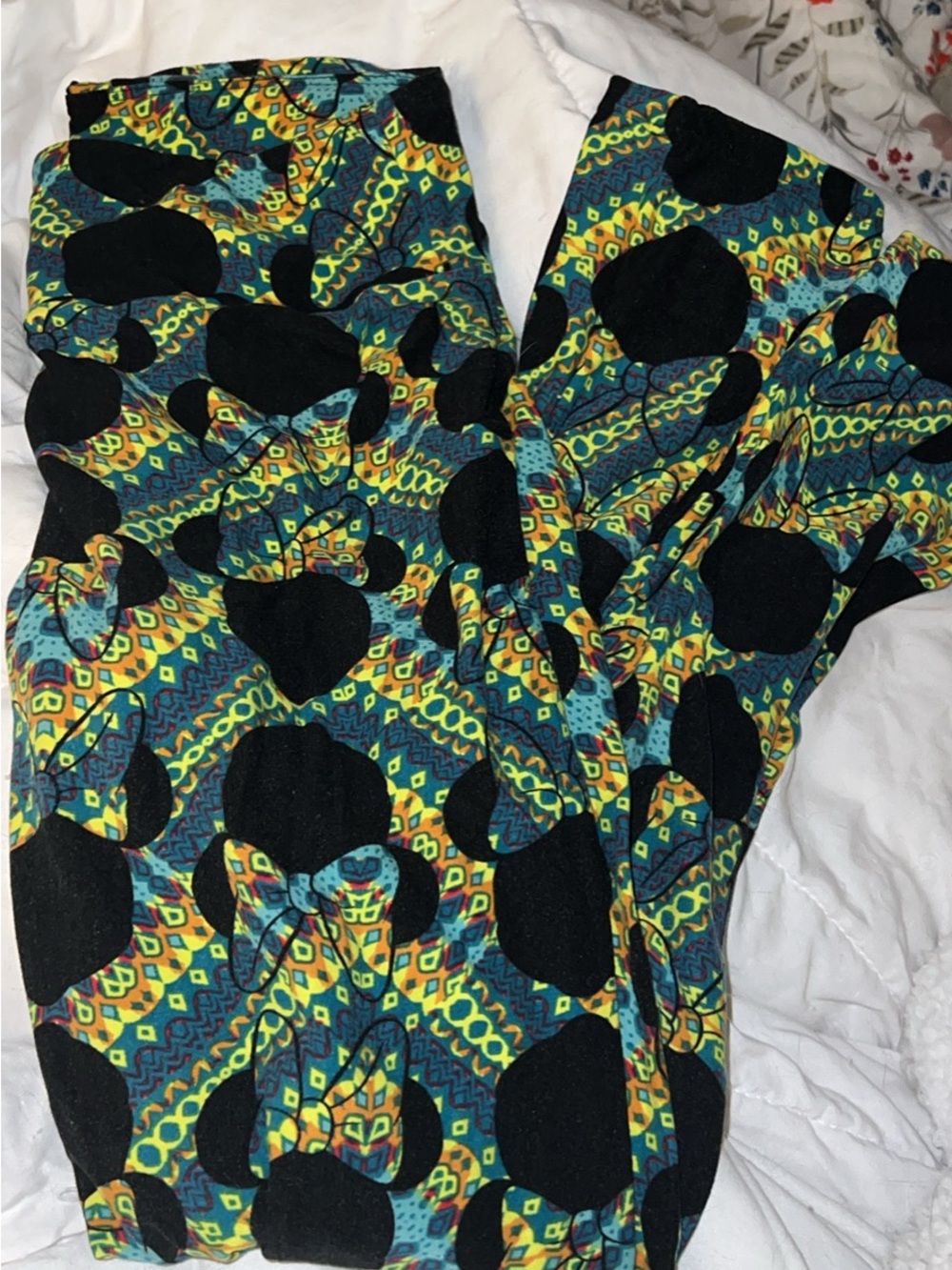 LuLaRoe Leggings in Black, Teal, Yellow & Green Abstract Print